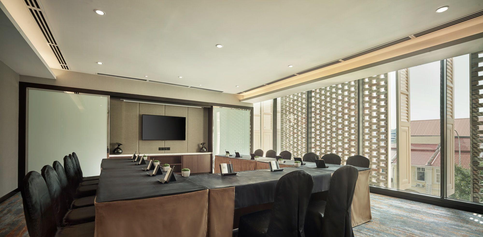 Hotel Stripes Kuala Lumpur, Autograph Collection Ngoại thất bức ảnh Meeting room at the hotel