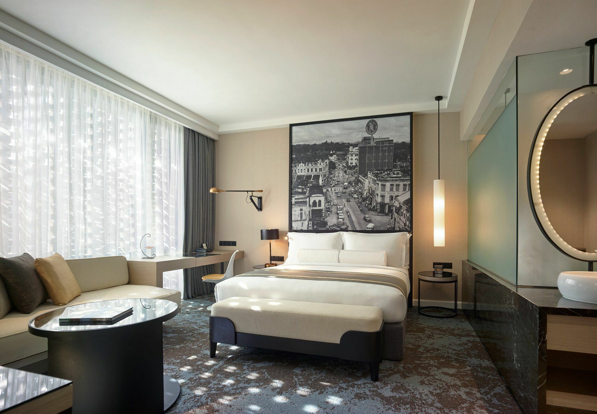 Hotel Stripes Kuala Lumpur, Autograph Collection Ngoại thất bức ảnh Deluxe Room